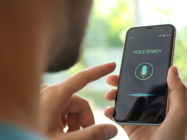 8 - Balss meklēšana un tās ietekme uz Google reklāmu stratēģijām